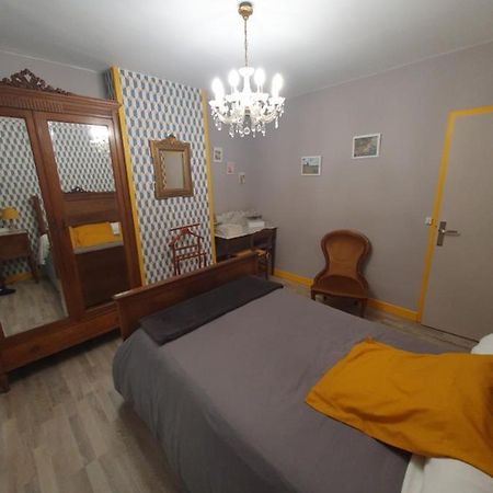 Chez Sylvie Apartment Soyaux Luaran gambar